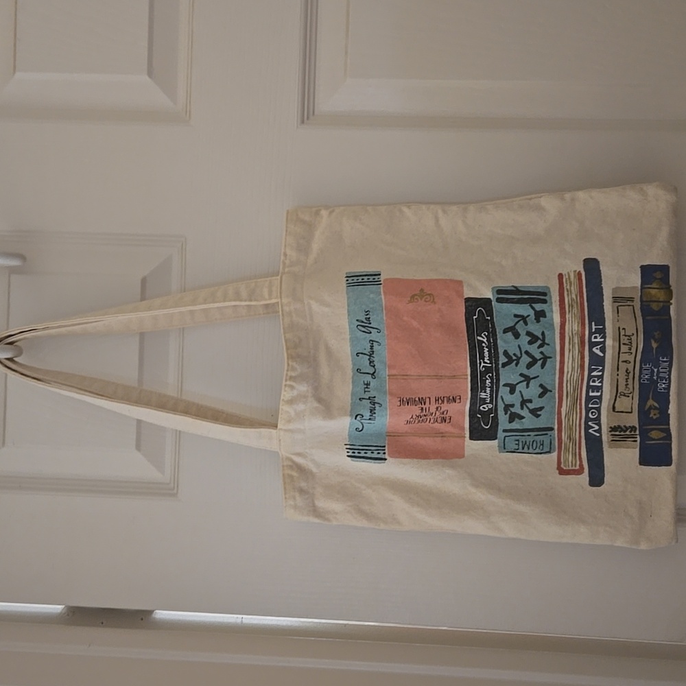 Gently Used//Excellent Condition Kate Spade New York Stack of Classics Tote Bag